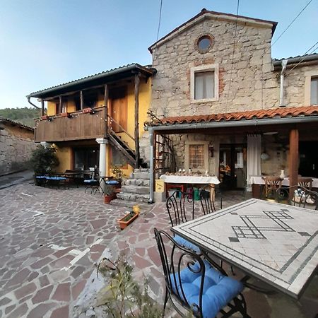 Hostel Xaxid Crni Kal Bagian luar foto